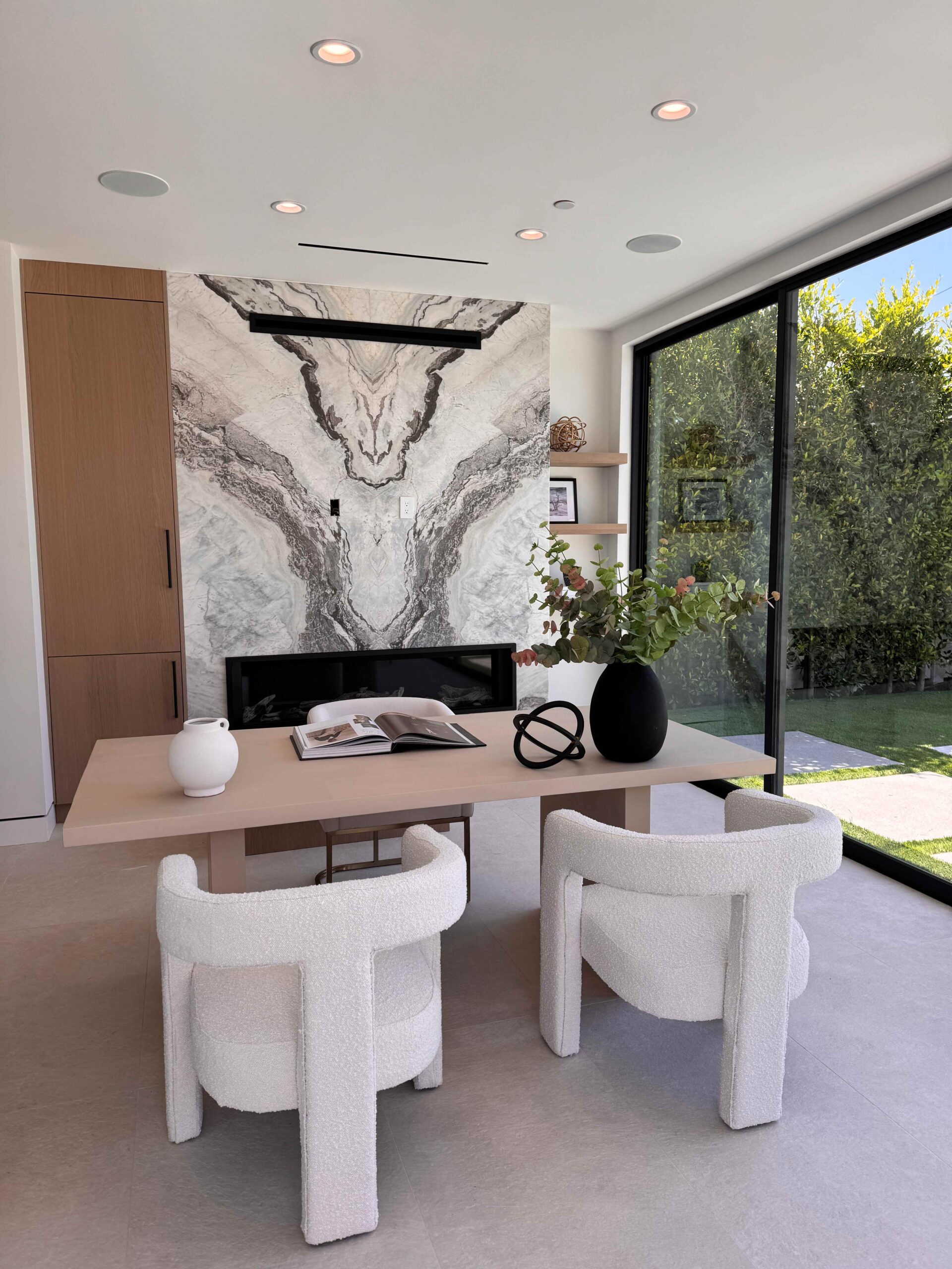 Upscale Los Angeles property staging arranged for professional marketing success